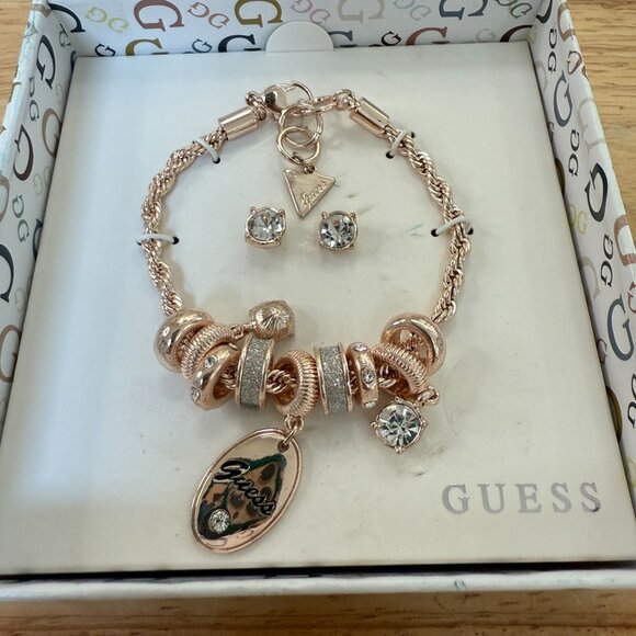 Guess Rose Gold-Tone Link Charm Bracelet & Crystal Stud Earrings Set With Gift B - Picture 2 of 9